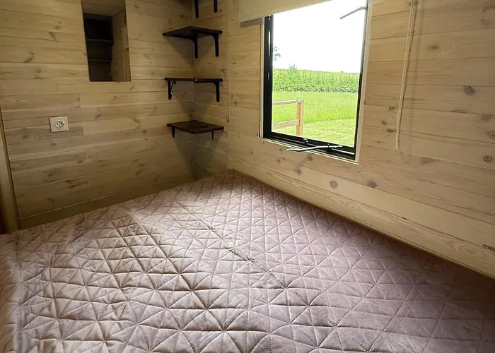 Holenderski Mazury 100 Metrow Do Szlaku Wielkich Jezior * Jora Wielka